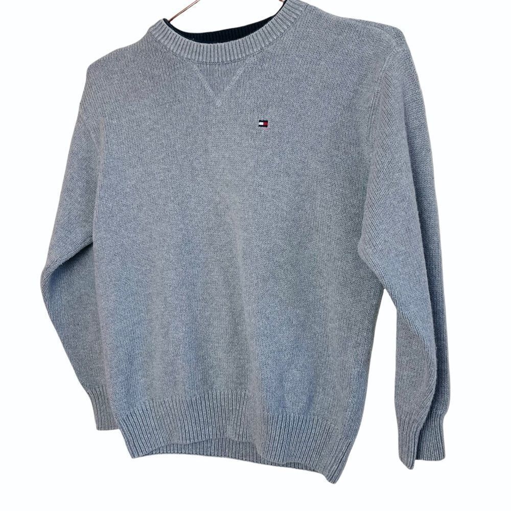 EUC Vintage Tommy Hilfiger Grey Logo Sweater Small